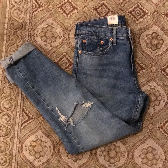 Levi's Denim - NWT Distressed Levi’s